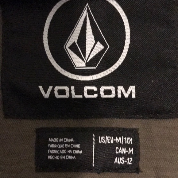 Volcom Boy’s Lightweight Full Front Zip CLosure - Picture 5 of 8